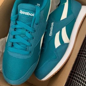 Reebok size5 women